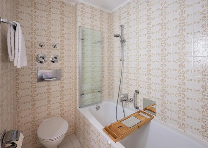 דירה Ferienwohnung93 *