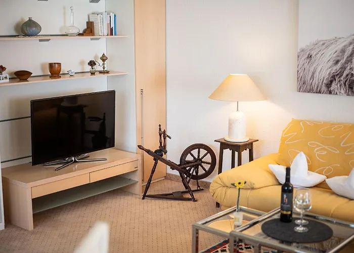 דירה Ferienwohnung93 *